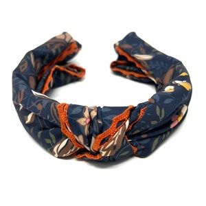 Women’s Headband Floral Design